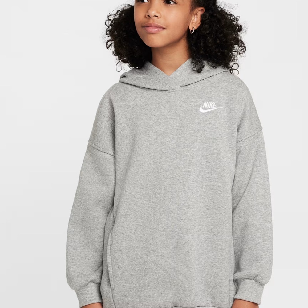 Nike Club Fleece Oversized Hoodie Kids Fits Women’s Small NWT Grey